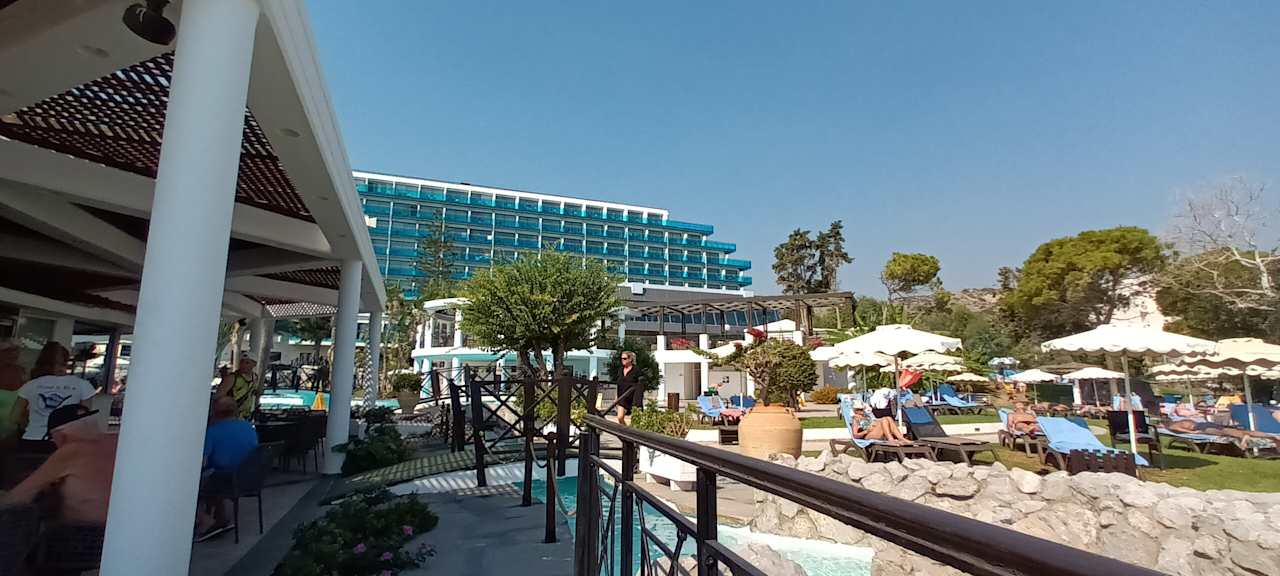 Gartenanlage Hotel Calypso Beach