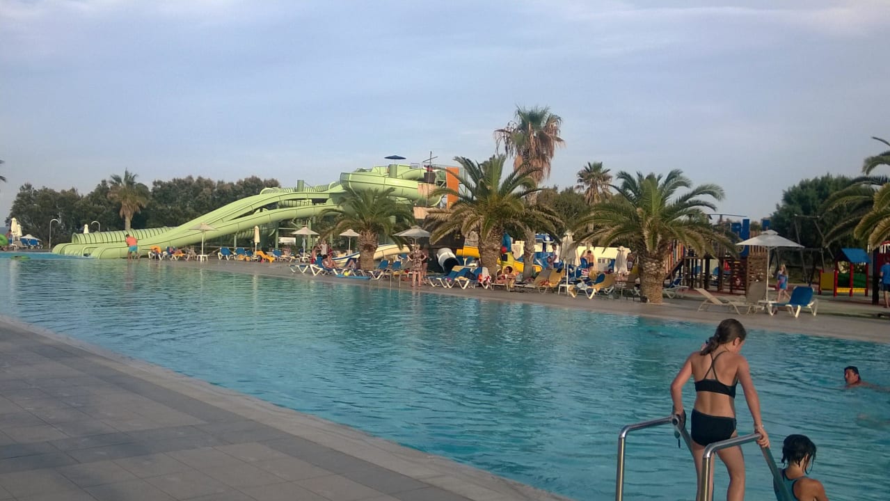 Grosses Pool Lyttos Beach Hotel