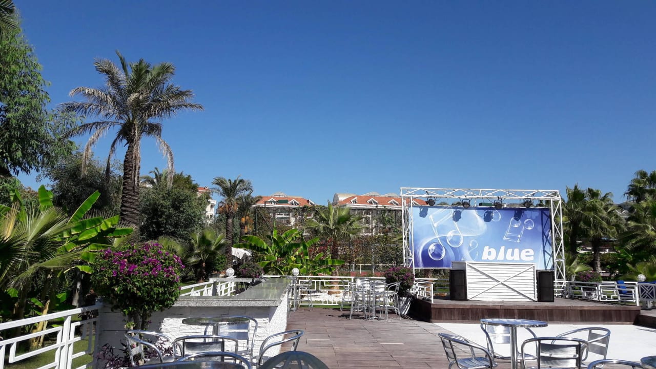 Blue Bar - Am Abend Disco Hotel Turan Prince