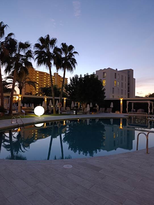 Pool BG Hotel Caballero