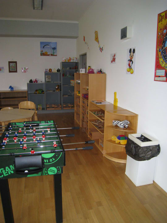 Spielzimmer innen All In Red Thermenhotel