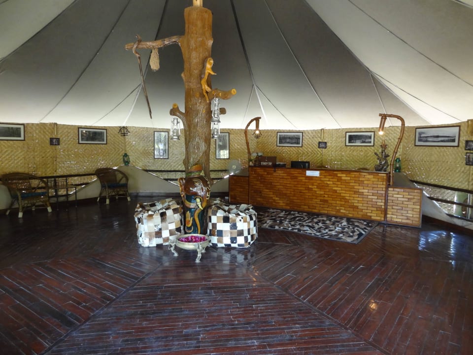 Lobby Pench Jungle Camp