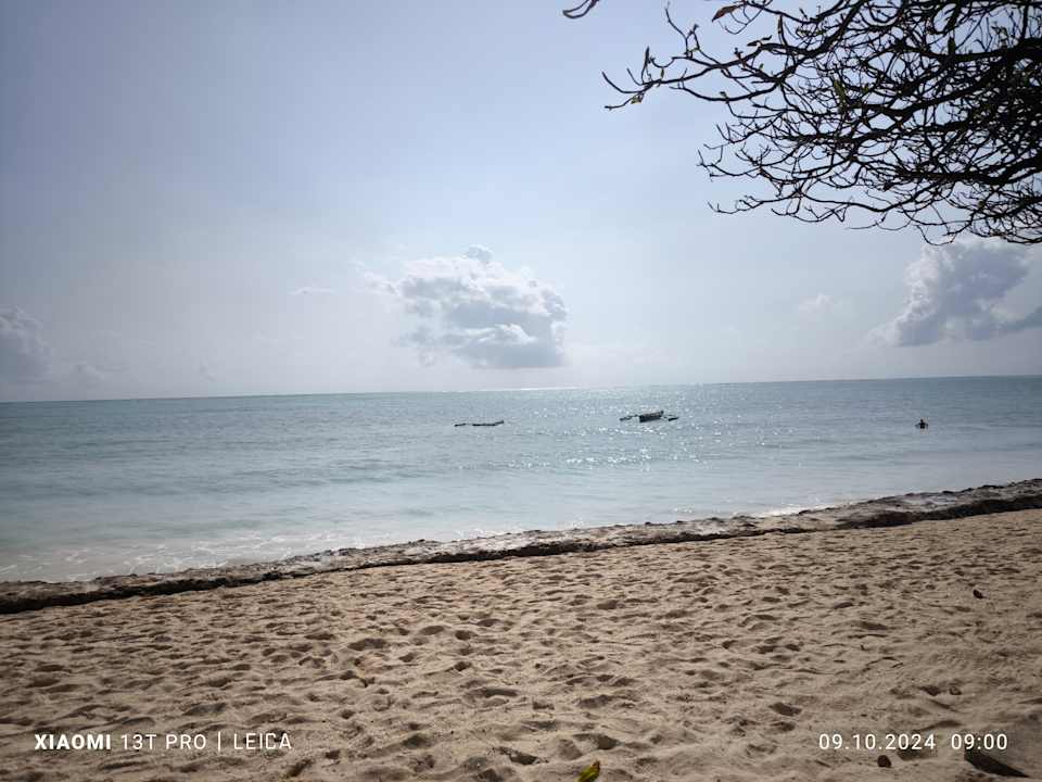 Strand Neptune Pwani Beach Resort & Spa