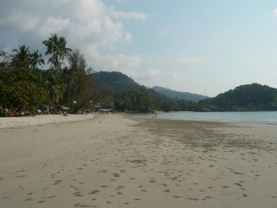 Strand bei Ebbe Hotel The Dewa Koh Chang