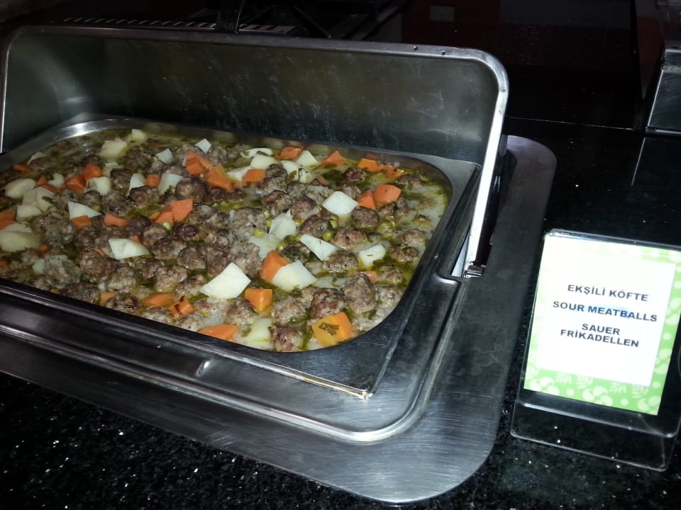 Warme Hauptspeisen Salamis Bay Conti Resort Hotel & Casino