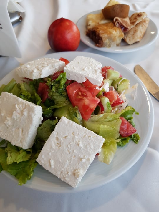 Gastro Hotel Cazablanka / Casablanca