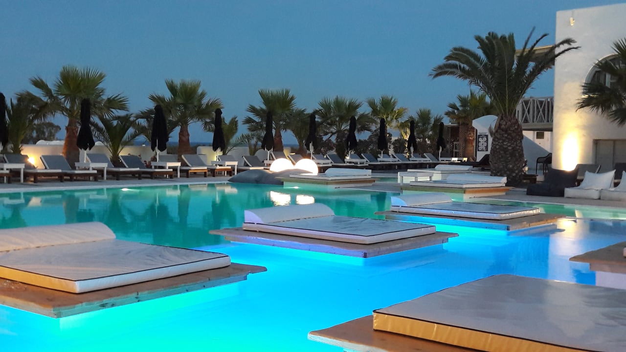 Pool Smy Mediterranean White Santorini