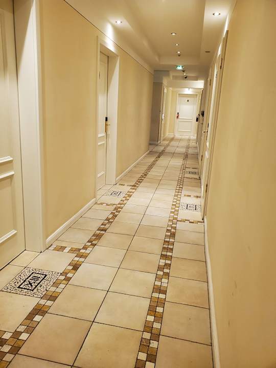 Sonstiges XII Apostel Hotel Albergo