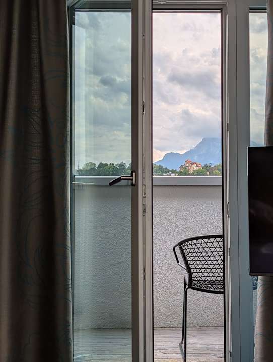 Ausblick Motel One Salzburg-Mirabell