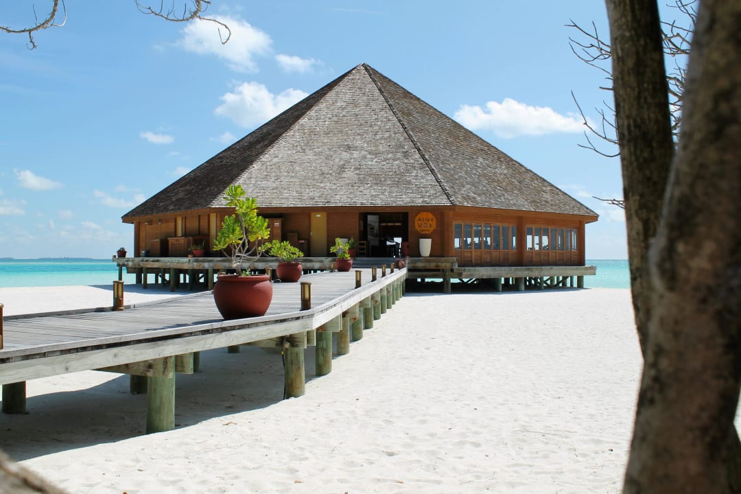 Asia Wok Restaurant Meeru Maldives Resort Island