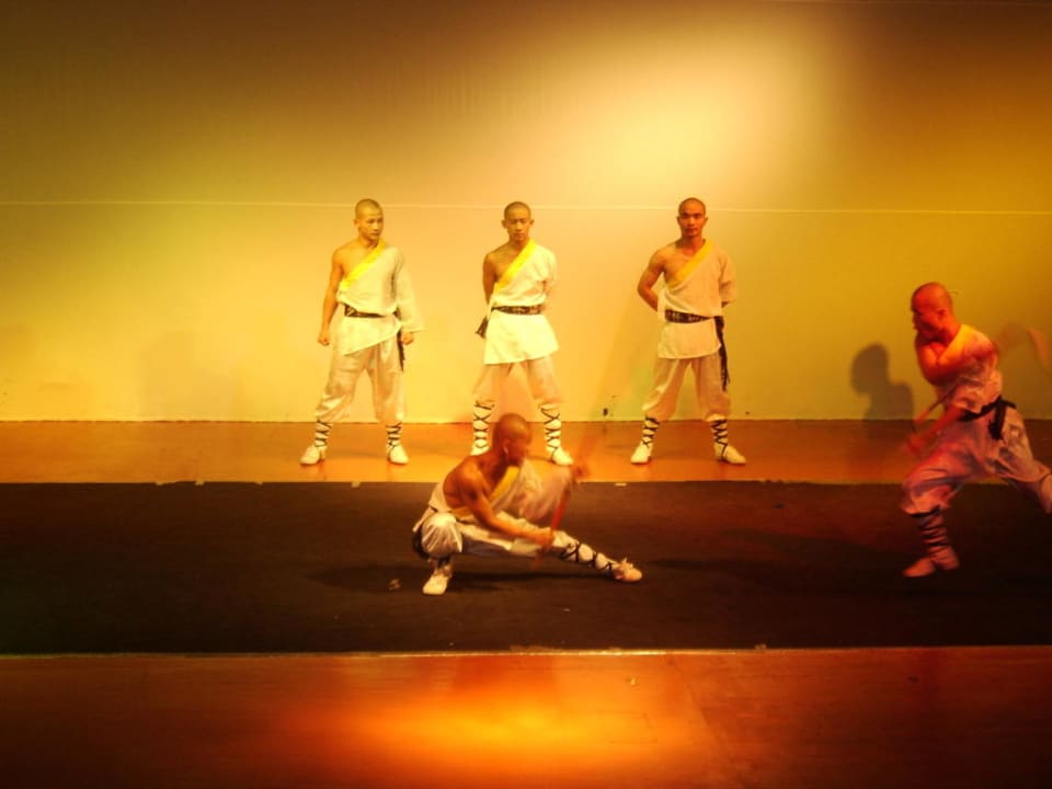 Abendvorstellung VONRESORT Golden Beach