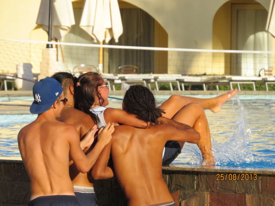 Wieder musste ein Animateur daran glauben Stella Garden Resort & Spa, Makadi Bay