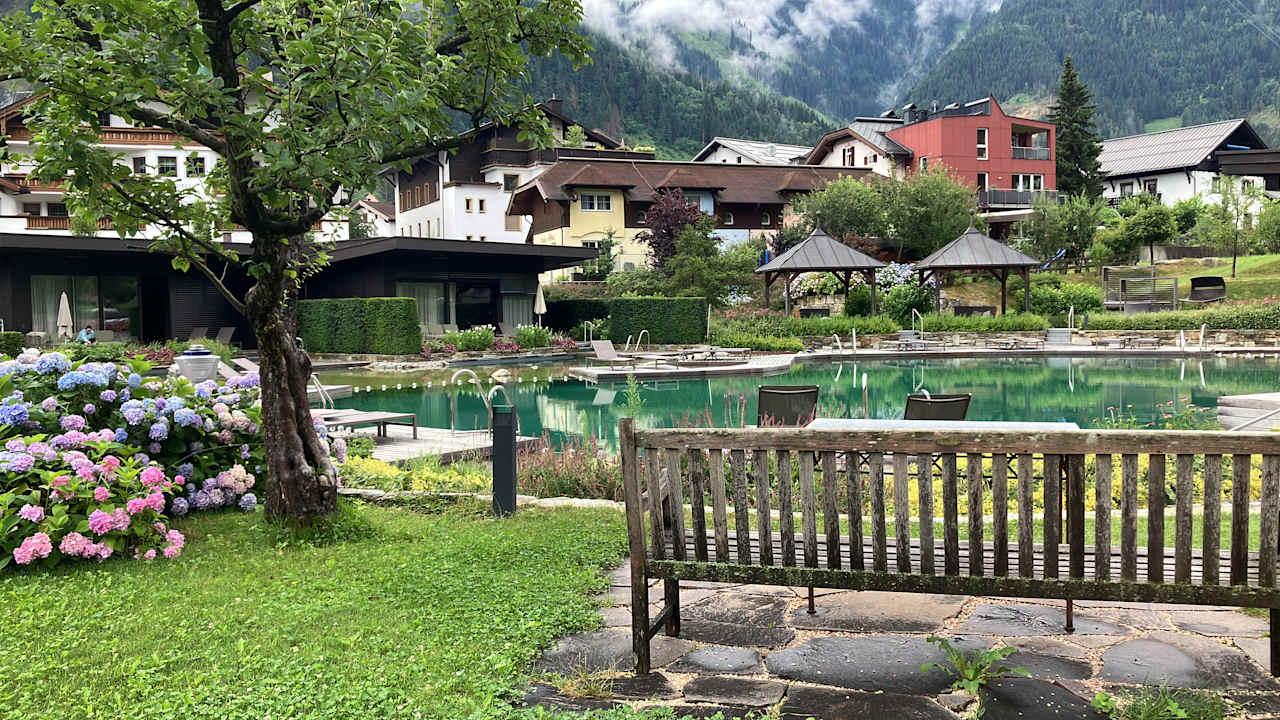 Gartenanlage Neuhaus Zillertal Resort