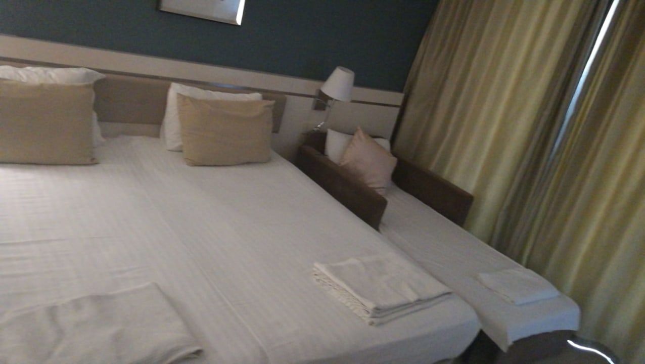 Zimmer Castival Hotel