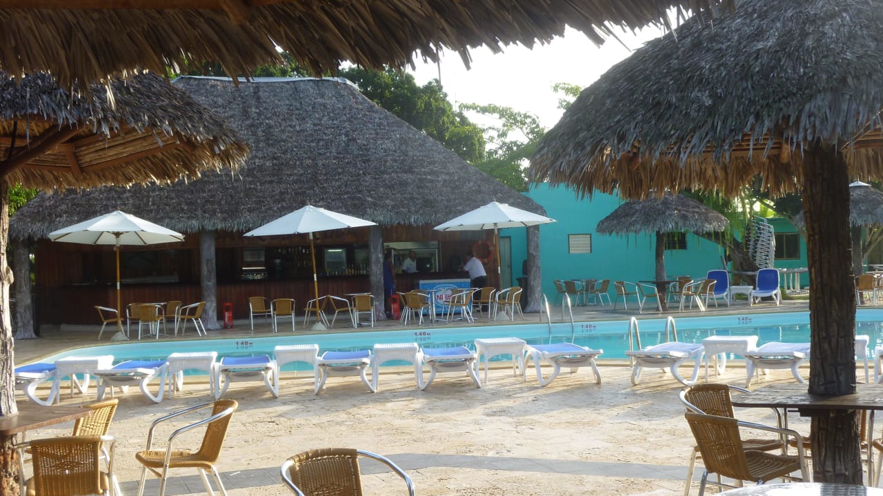 Sehr sauber Hotel Los Caneyes