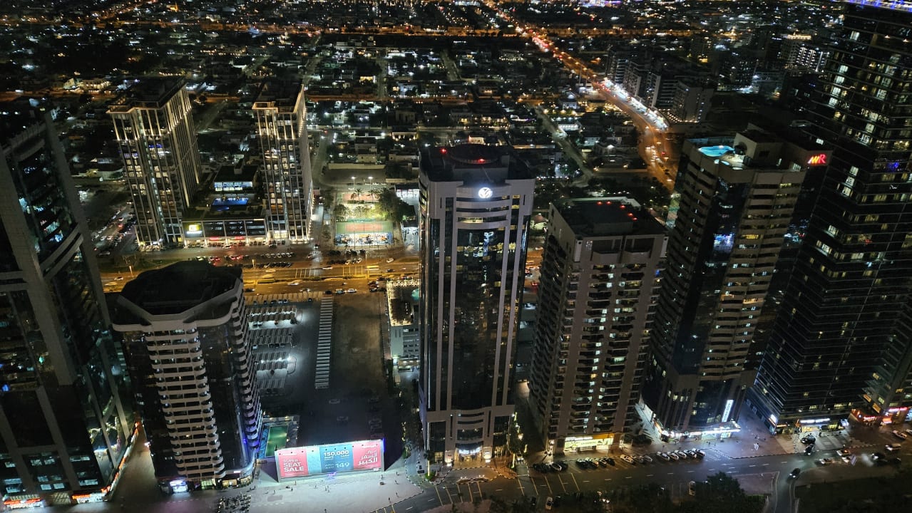 Ausblick Rose Rayhaan by Rotana