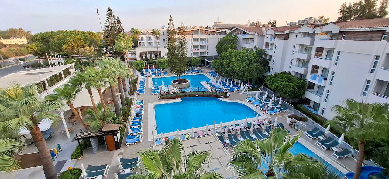 Ausblick Calimera Side Resort