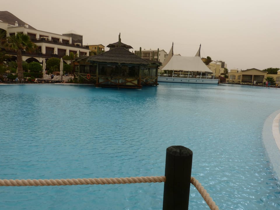 Hauptpool H10 Rubicón Horizons Collection