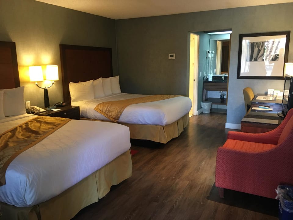 Zimmer Best Western Inn at Palm Springs Hotel