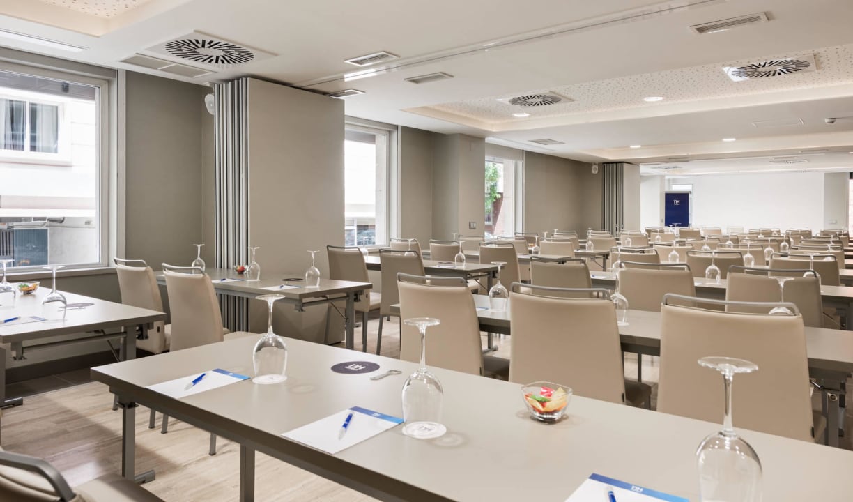 Meeting room NH Madrid Zurbano