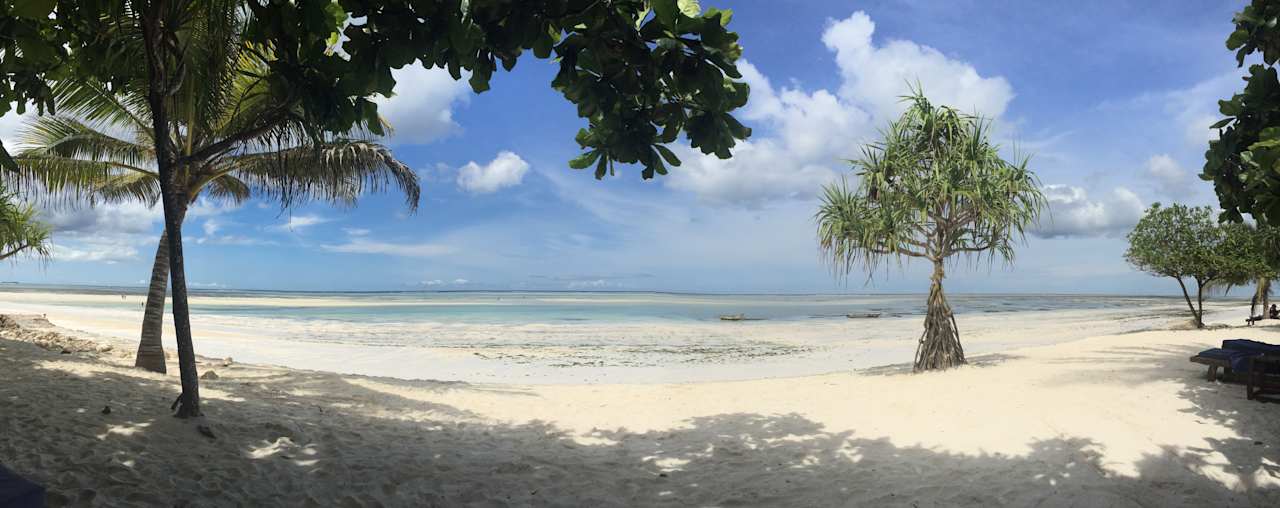 Strand Neptune Pwani Beach Resort & Spa