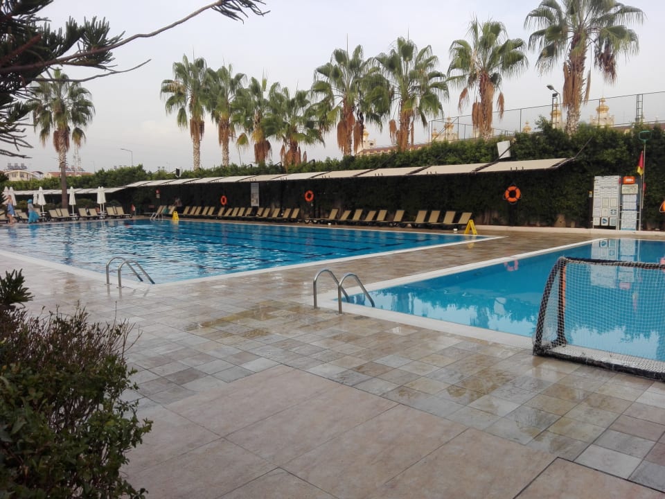 Pool Hane Family Resort