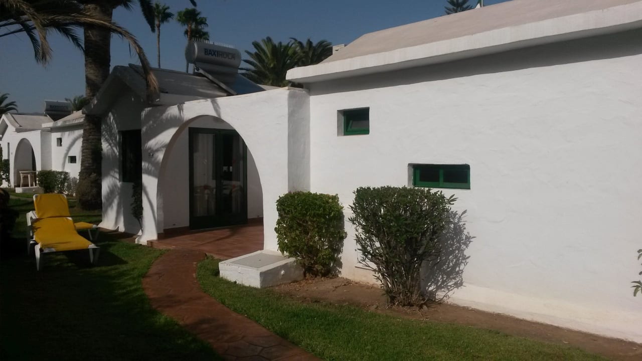 Bungalow Canary Garden Club