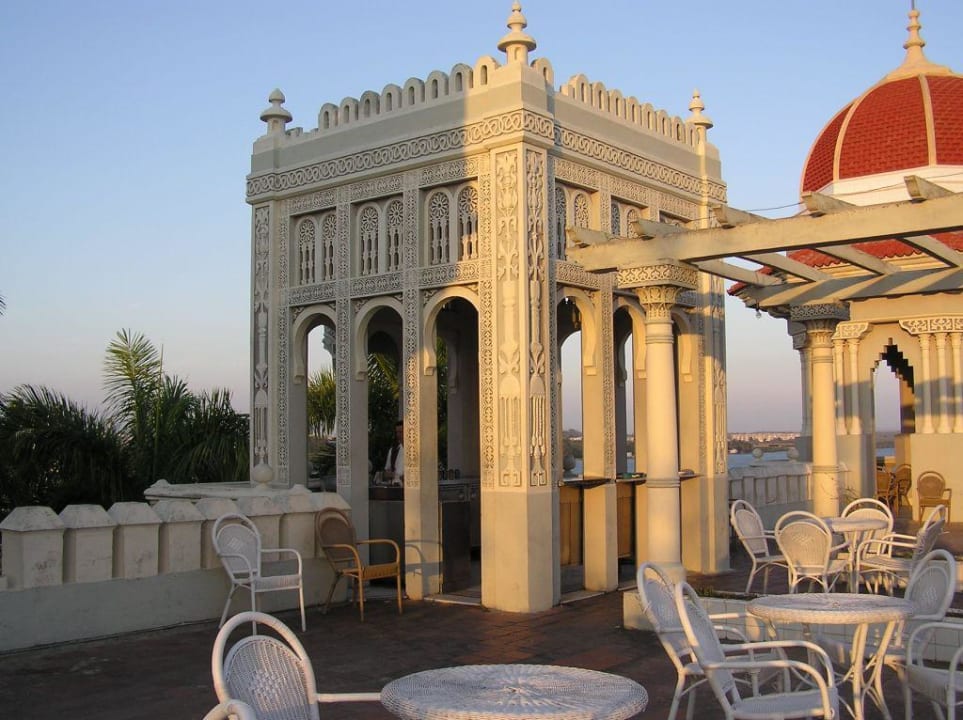 Auf dem Dach des Palais neben dem Jaguar Hotel Jagua Affiliated by Meliá