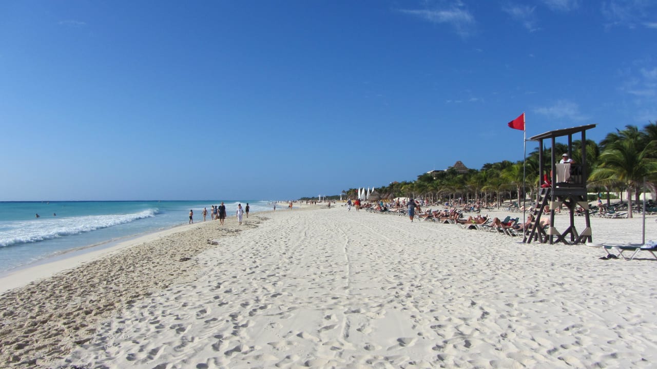 Strand am Morgen Hotel Riu Tequila