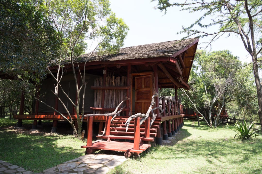 Zimmer von außen Royal Mara Safari Lodge