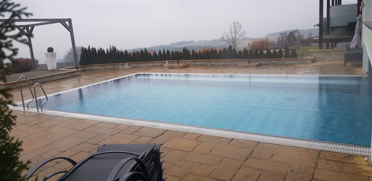 Außenpool Revita Hotel Kocher