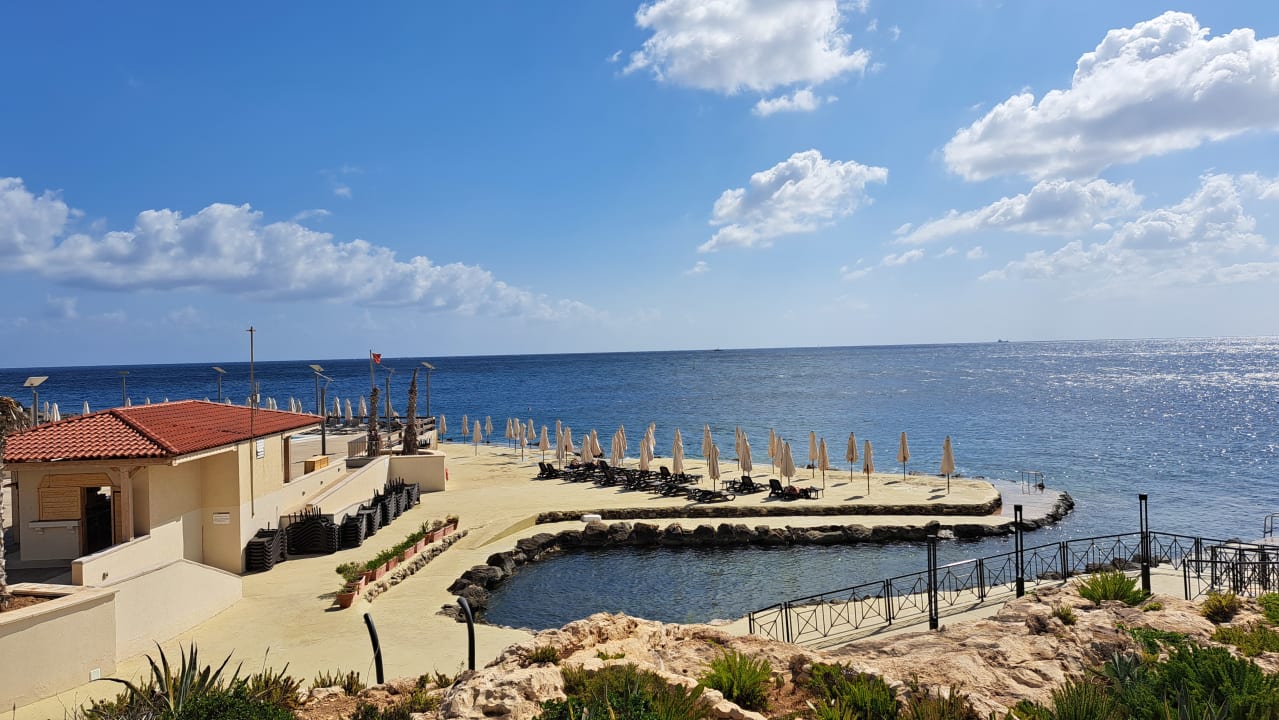 Strand The Westin Dragonara Resort