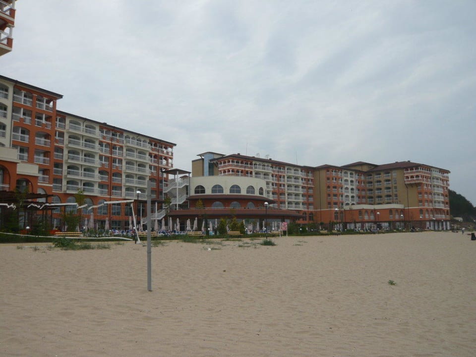 Hotel vom Strand aus Sol Luna Bay