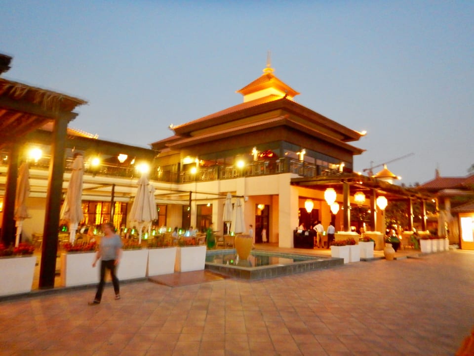 Außenansicht Anantara The Palm Dubai Resort