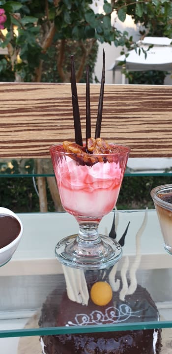 Gastro Port Side Resort Hotel
