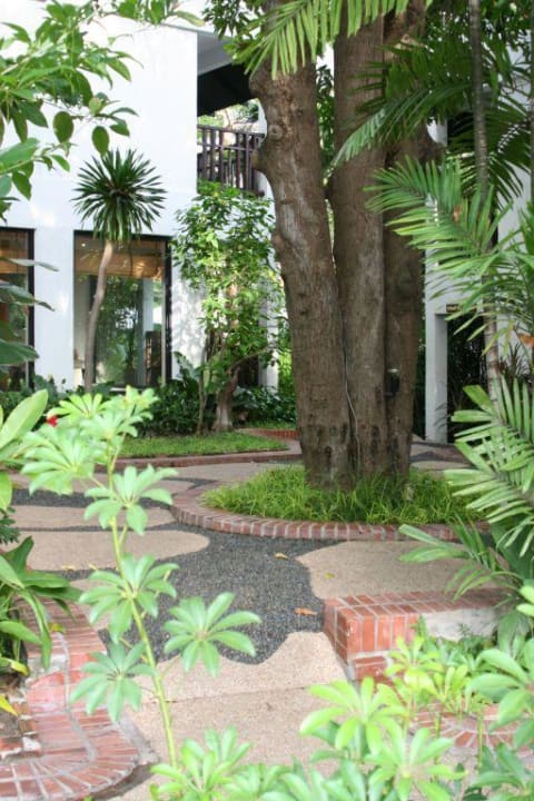 Teil der Gartenanlage Woodlands Hotel & Resort