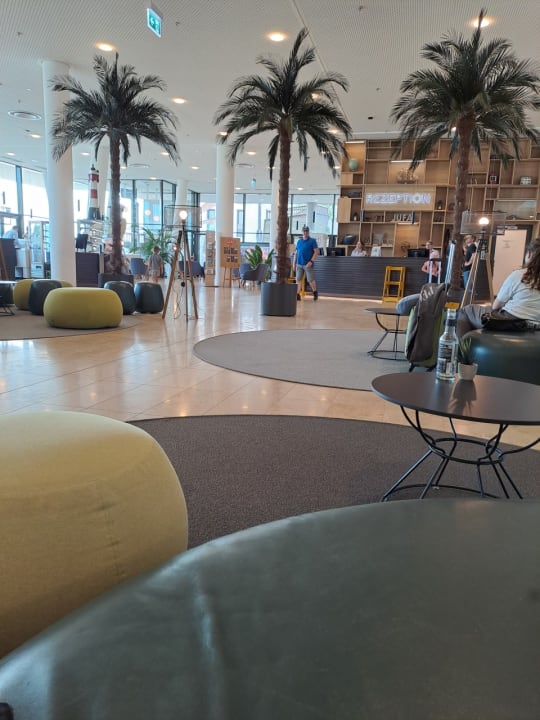 Lobby JUFA Hotel Hamburg HafenCity