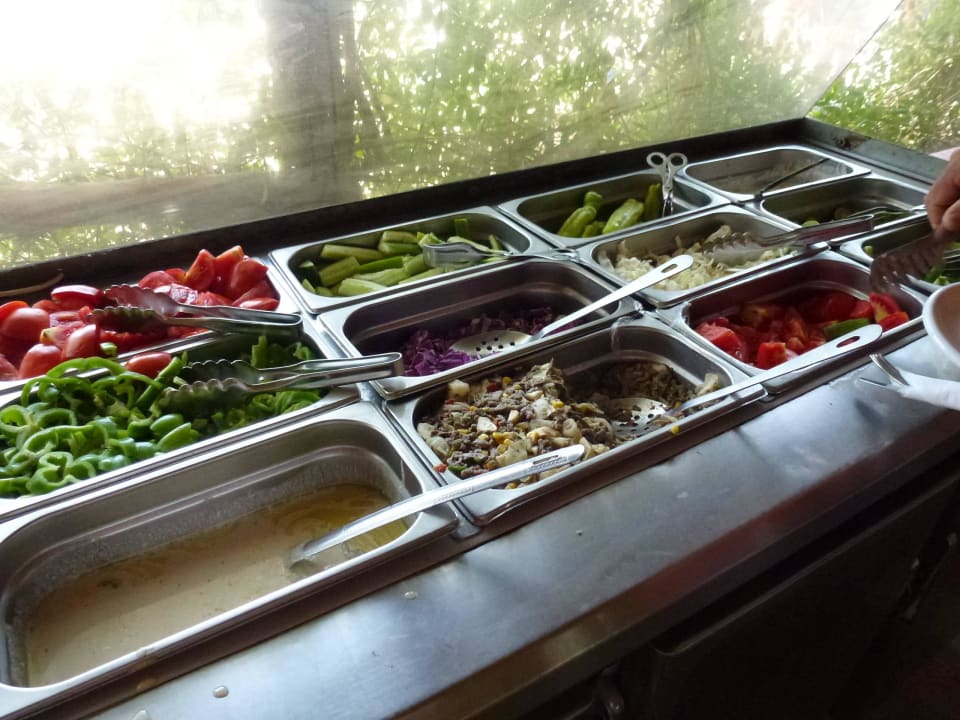 Salatbar-Strandrestaurante Utopia Beach Club