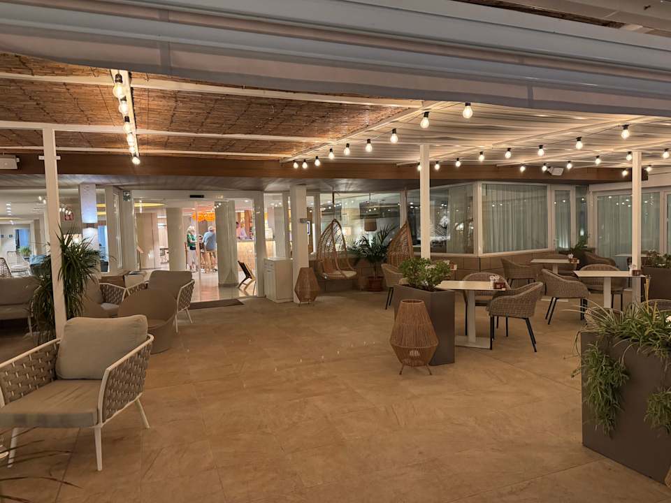 Lobby Universal Hotel Cabo Blanco - Adults Only