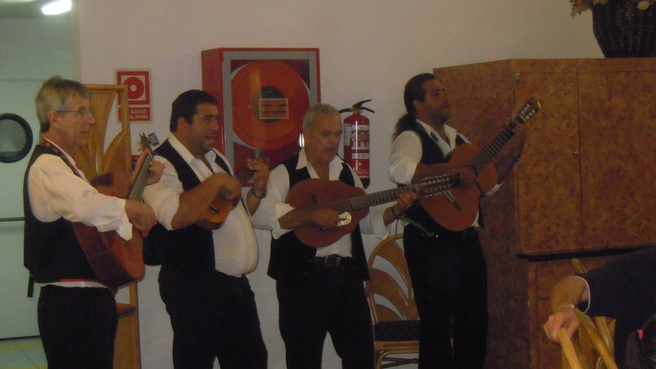 Mittwochs Kanarische Songgruppe Club Hotel Drago Park