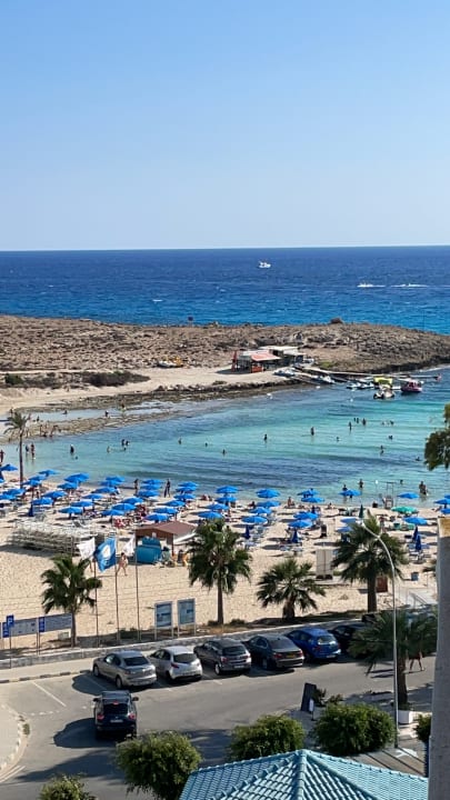 Strand Anonymous Beach Hotel