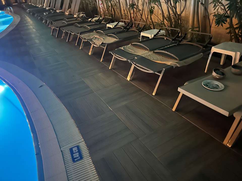 Pool Calimera Hane Garden