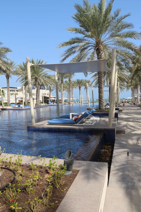 Pool Park Hyatt Abu Dhabi Hotel and Villas