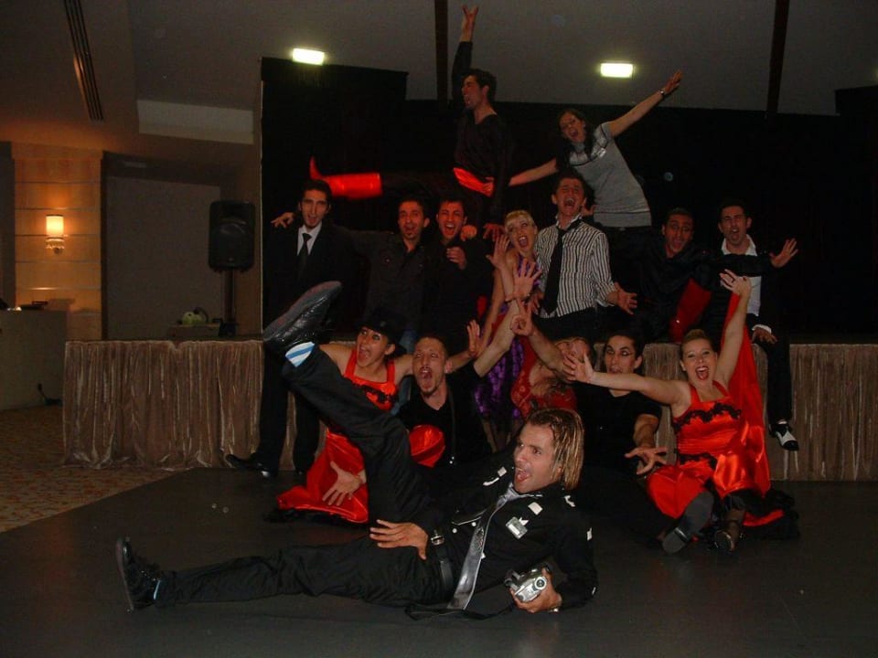 Animationteam royal wings march 2009 Royal Wings Hotel