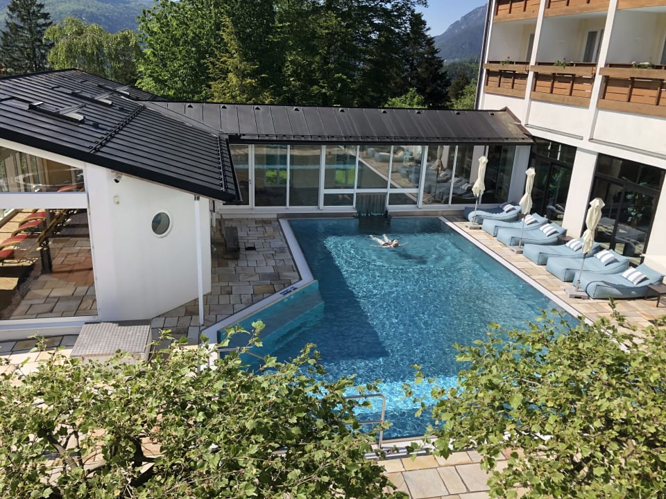 Pool Alm- & Wellnesshotel Alpenhof
