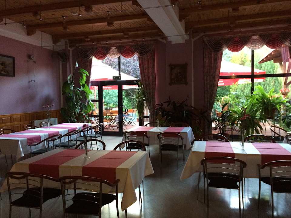 Restaurant  Hotel Kęszyca Leśna