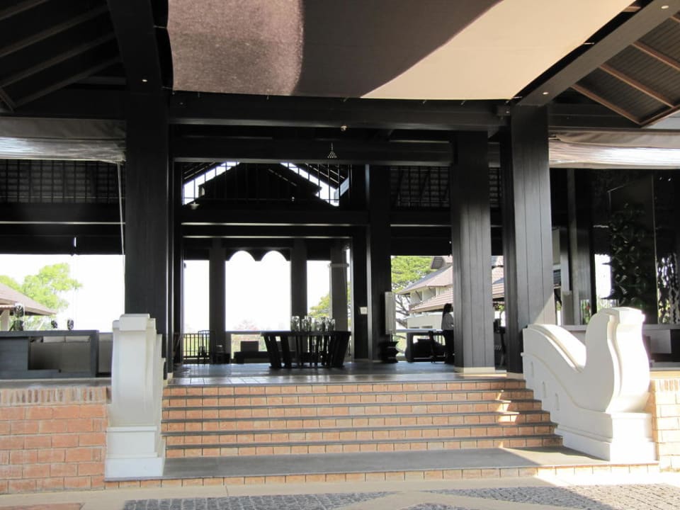 Empfangsbereich Le Meridien Chiang Rai Resort