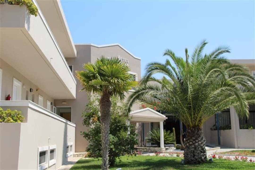 Eingang Hotel Esperia