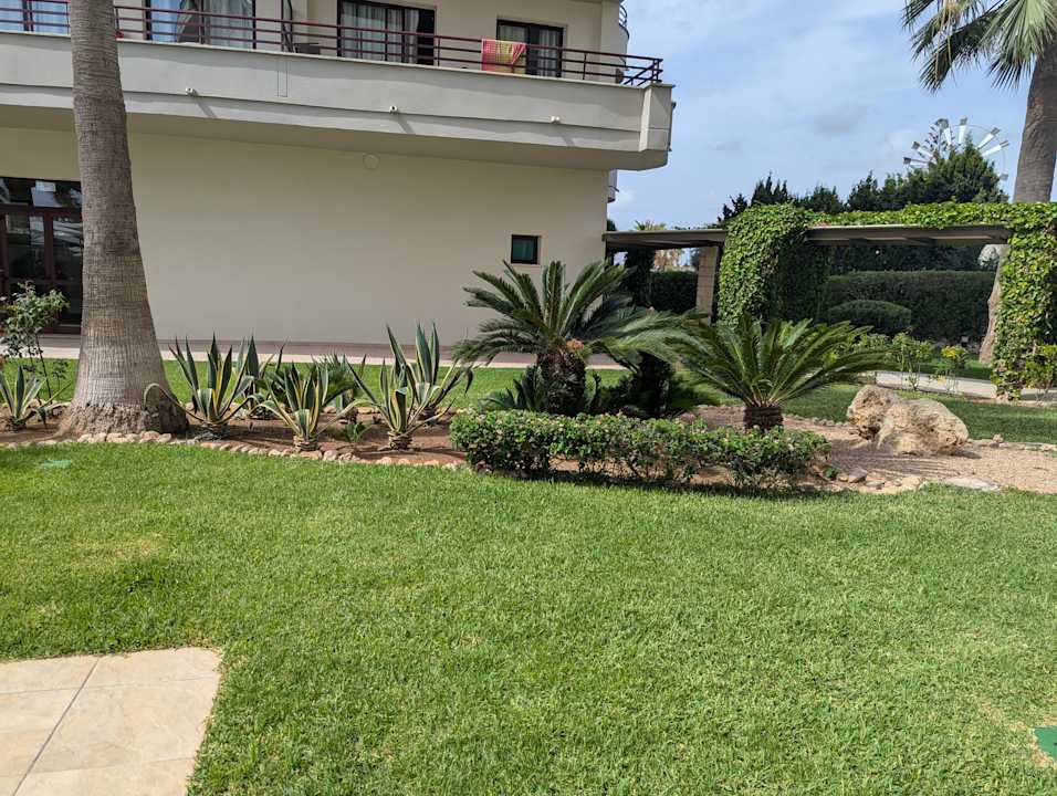 Gartenanlage allsun App.-Hotel Orient Beach