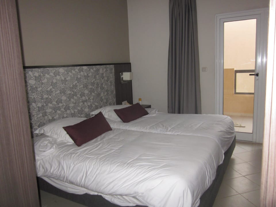 Sehr bequemes Bett Hotel Rosa Beach